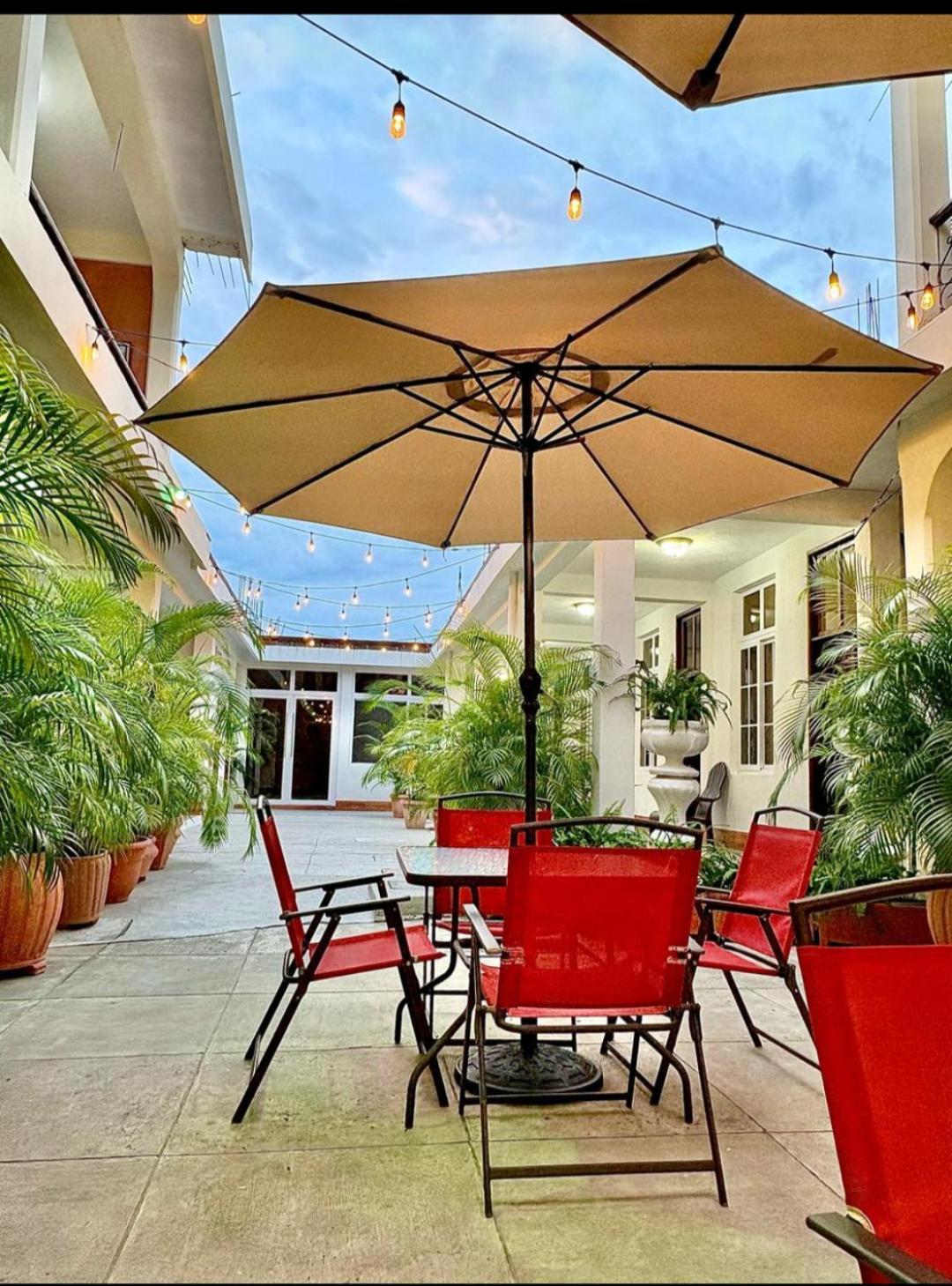 Hotel El Reformador Puerto Barrios Eksteriør billede